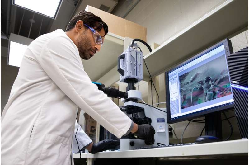 Le test de liquide de cristal liquide-19 serait rapide, bon marché et précis