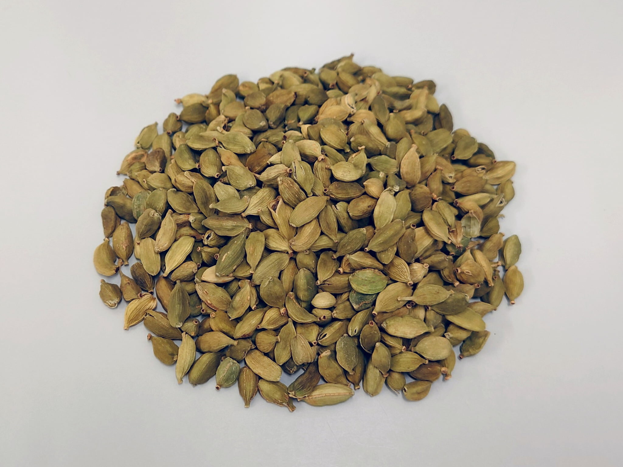 Les graines de cardamome révélées comme source potentielle de traitement antiviral