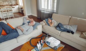 Les parents qui ont du mal à identifier leurs émotions peuvent être confrontés à un épuisement professionnel plus élevé, selon une étude sur l’alexithymie