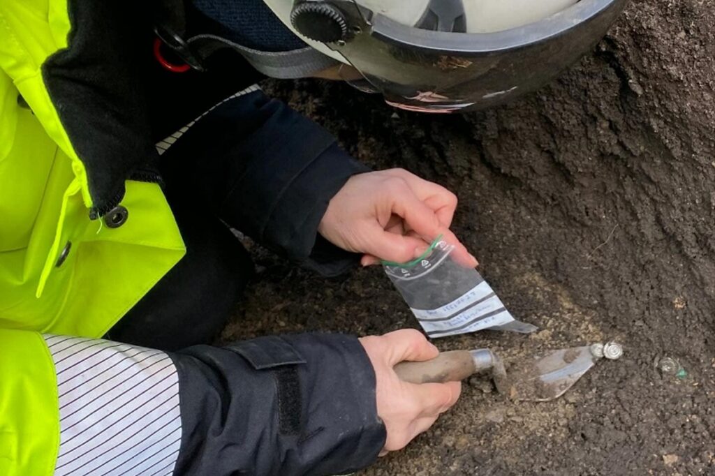 Pièces d’argent médiévales découvertes en Suède