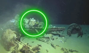 À 2 570 mètres de profondeur, l’armée française fait une découverte qui bat tous les records et marquera à jamais l’histoire de l’archéologie.