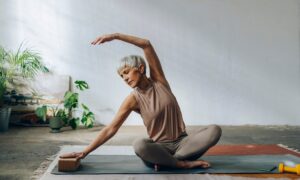 Abaissez votre tension artérielle avec deux exercices d&rsquo;étirement