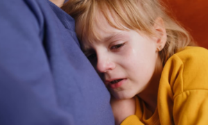 C&rsquo;est ainsi que les parents peuvent gérer les peurs des enfants