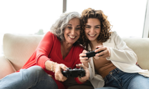 Un sociologue explique pourquoi de nombreux jeunes adultes vivent avec leurs parents