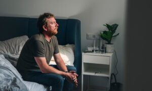 À 49 ans, les gens sont au plus bas sur le plan émotionnel