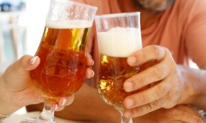 Bière sans alcool : teneur en calories et en sucre de la boisson