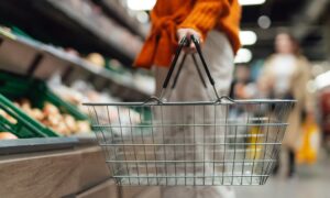 Horaires d&rsquo;ouverture le Vendredi Saint : les supermarchés et les discounters sont toujours ouverts ici