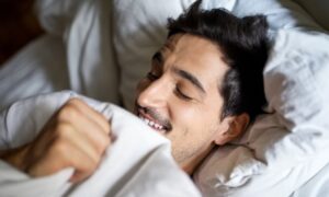 Une marche de 15 minutes améliore votre sommeil