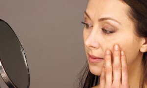 Le vieillissement cutané ne commence pas en surface, mais dans l’équilibre hormonal