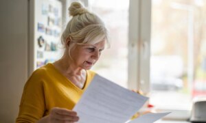 Les compagnies d’assurance maladie économisent discrètement de l’argent sur la prévention – qui peut coûter cher