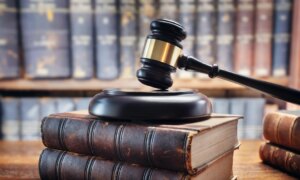Fausses accusations en droit pénal sexuel : voici comment les personnes concernées peuvent se défendre