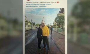 Christin partage son succès en matière de perte de poids en ligne et perd son niveau de soins