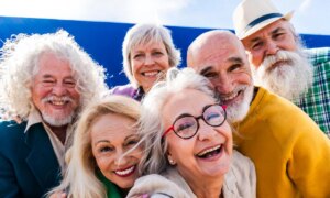 La façon dont nous percevons l&rsquo;âge affecte la façon dont nous vieillissons