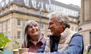La pension minimum des fonctionnaires demeure, mais le système vacille