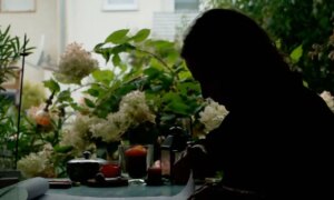 « La vie normale est terminée » : le harceleur continue de poursuivre Claudia